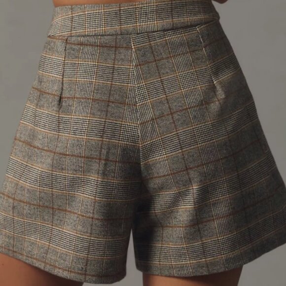 Dizzy Lizzy Pleated Wrap Skort SZ: Large - Picture 10 of 11